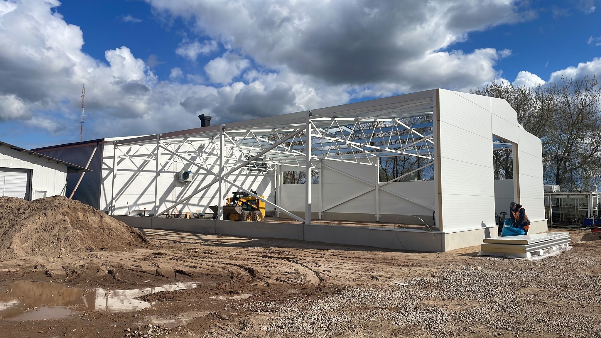 Ral-Est tööstushoone juurdeehitus Viiratsis